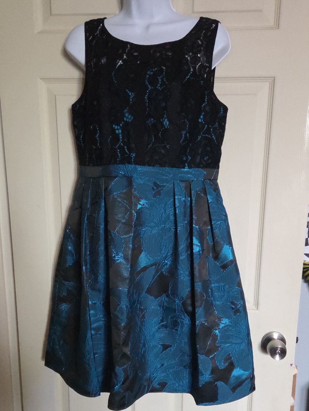 Adrianna Papell Black & Teal Metallic Jacquard Lace Cocktail Dress Size 10